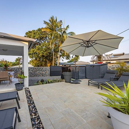 Villa Du Beau Vallon 2 Jacuzzi Privatif Et Piscine Chauffee Partagee Сен-Бенуа Екстер'єр фото