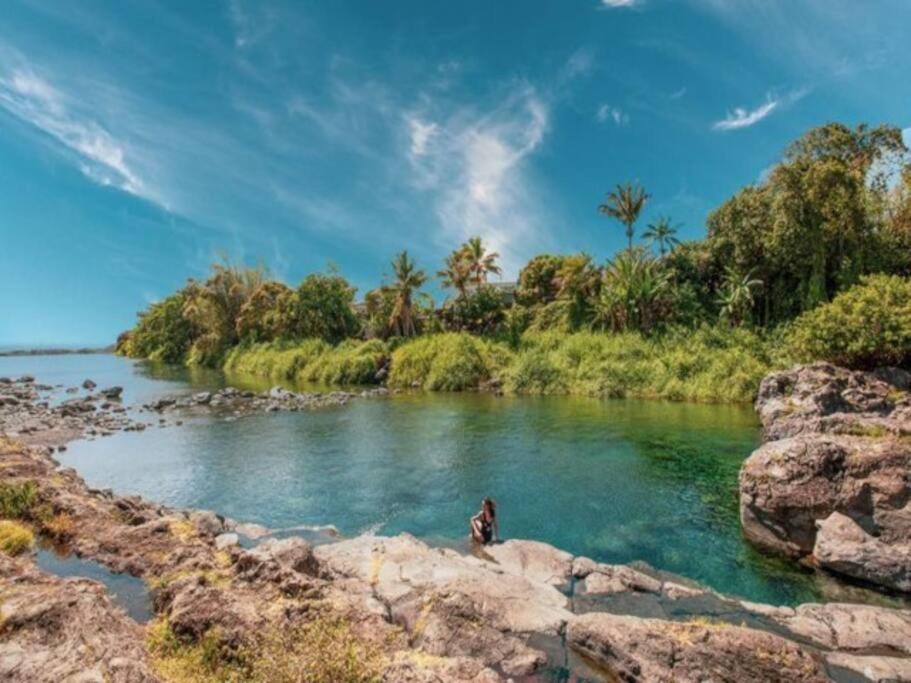 Villa Du Beau Vallon 2 Jacuzzi Privatif Et Piscine Chauffee Partagee Сен-Бенуа Екстер'єр фото